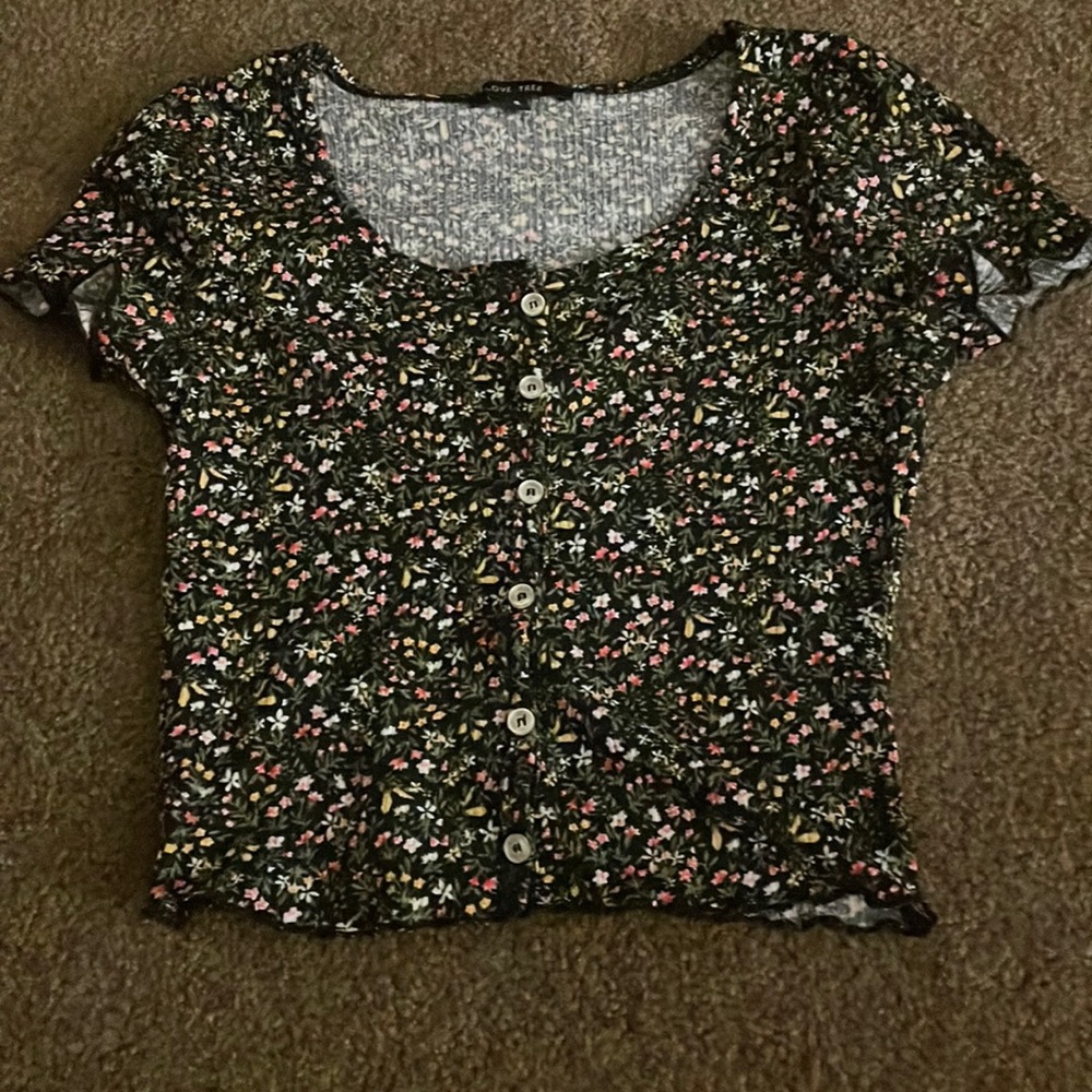 love tree crop top
